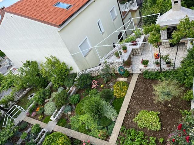 Apartman Laura Dramalj Ruang foto